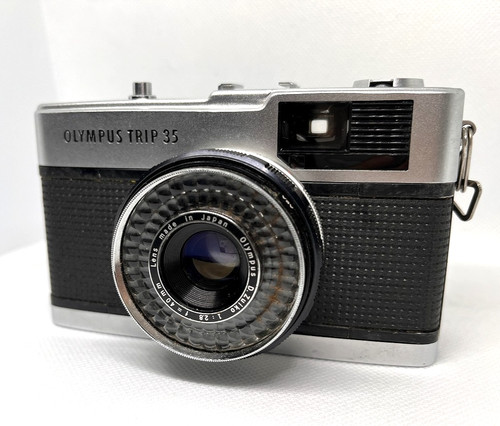 Olympus trip 35mm film camera - 35mm,
