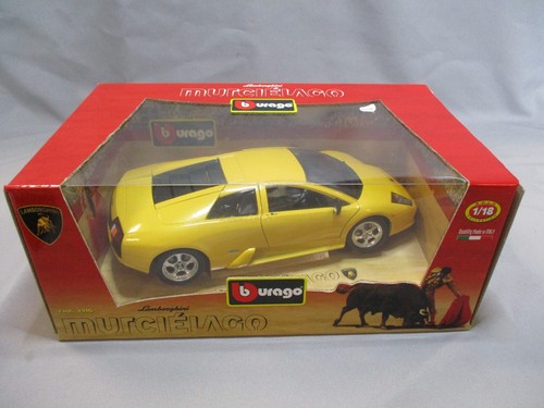 Au234 burago 1 18 - 1/18, 1:18