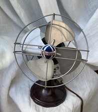 Rare et joli Petit Ventilateur