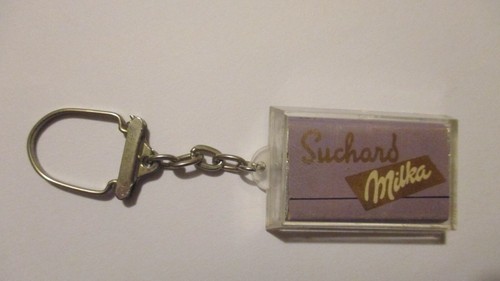 Porte clé vintage contenant