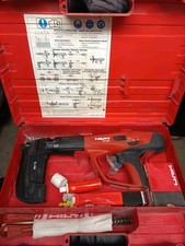 Hilti DX 76 cloueur à poudre