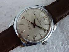  MONTRE HOMME  MECANIQUE A REMONTAGE MANUEL " HELBROS " MODELE INVINCIBLE 