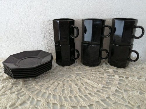 Petites tasses octogonales - tasses,