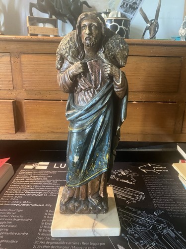 Statue religieuse ancienne - , –