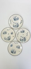 4 Assiettes en Faïence