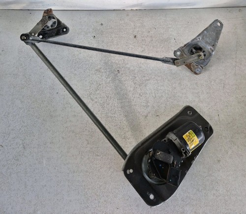 Moteur essuie glace tringlerie - moteur,
