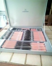 Ménagère d'orfèvrerie