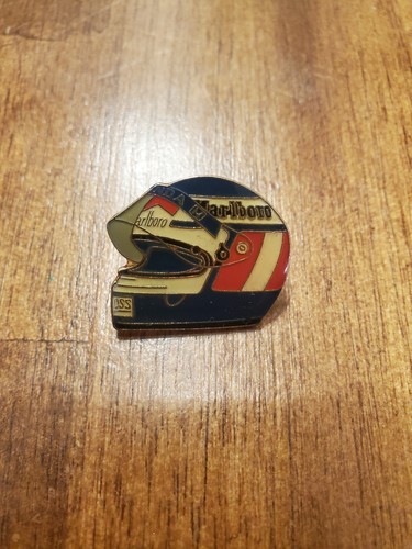 Pin casque alain prost - pin's,