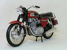 MINICHAMPS 1/12 BSA Rocket 3
