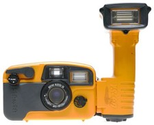 Sea and Sea MX-10 underwater
