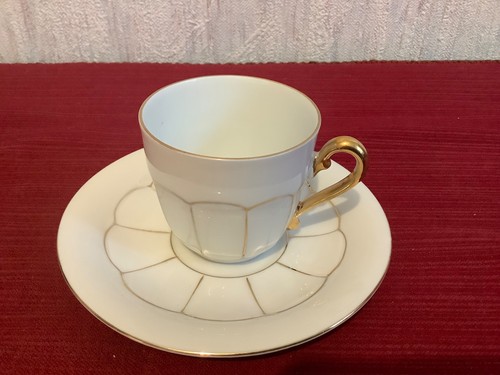 Ancienne jolie tasse à - jolie,