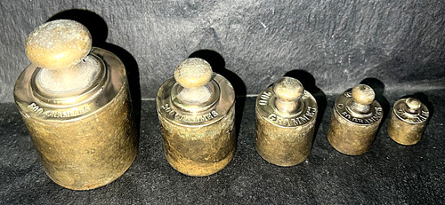 Lot poids anciens - lot,