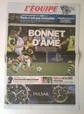 L'EQUIPE N°21 697 du 11/12/2013 - C1: Benfica-PSG 2-1/ OM-Dortmund (Bonnet d'âme