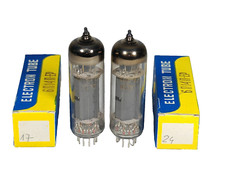 PAIRE DE TUBES ASSORTIS