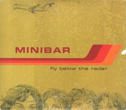 Minibar fly below - fly,