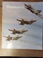 Livre Detail-series sur l'avion américain McDonnell Douglas F-4 Phantom II