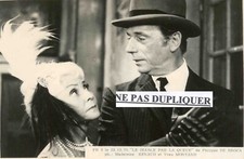 PHOTO DE PRESSE DE   YVES MONTAND & MADELEINE RENAUD
