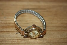 Petite montre de femme ancienne Maty 17 Rubis