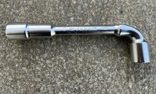 FACOM CLE A PIPE  DEBOUCHEE de