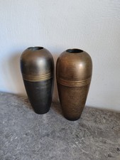 Paire De Vases Anciens En Métal Doré. Soliflores Vintage