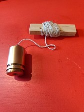 fil a plomb en laiton avec