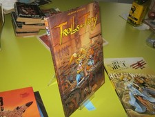 EO TROLLS DE TROY 12 SANG