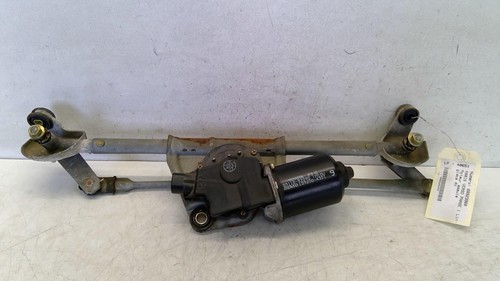Moteur essuie glace avant