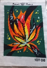 CANEVAS TAPISSERIE  ANCIEN