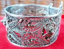 Bracelet De Manchettes