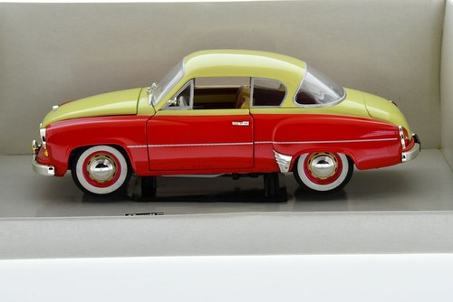 Wartburg 311 coupe - 1/18, revell