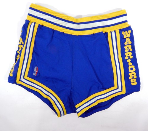 Shorts bleus utilisés des - shorts,
