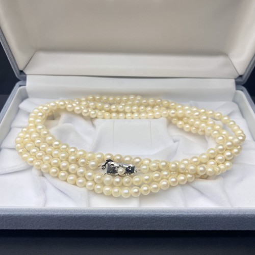 Bijou collier long perles - en,