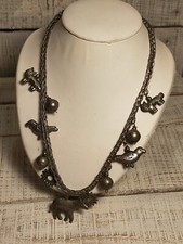 collier vintage à breloques animaux  argenté