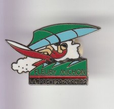 RARE PINS PIN'S .. SPORT NAUTIQUE WINDSURF PLANCHE A VOILE 1992 LA TORCHE 29 ~DP