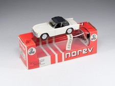 NOREV - PLASTIGAM - 144 - Triumph TR5 - Blanc - En boite