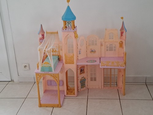 Château poupée barbie - château,