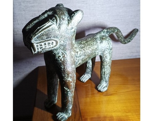 Sculpture bronze un - bronze,