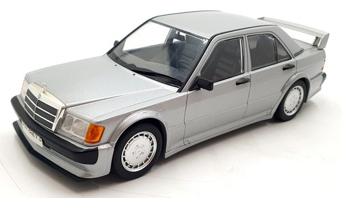 Minichamps scale diecast - minichamps, 1/18