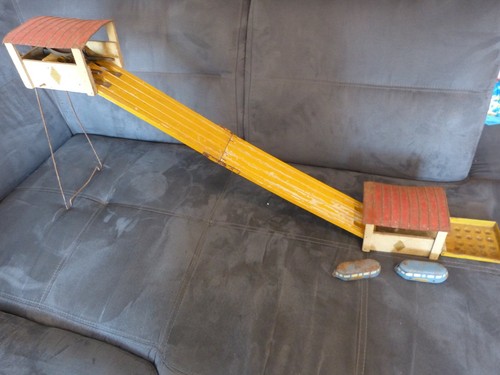 Jouet ancien funiculaire - ancien,