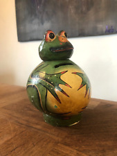 AMUSANTE TIRELIRE EN CARTON BOUILLI " GRENOUILLE  " H 18,3 cm