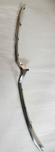 Chevron chrome calandre - (logo)/chrome,