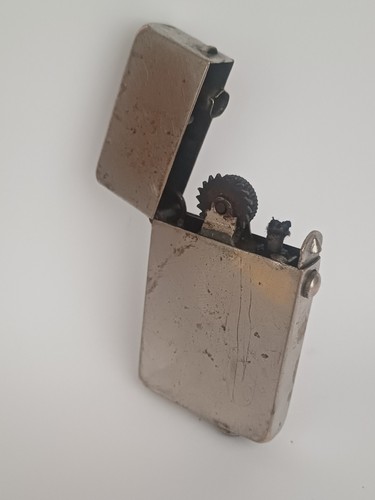 Briquet ancien vintage petrol - briquet,