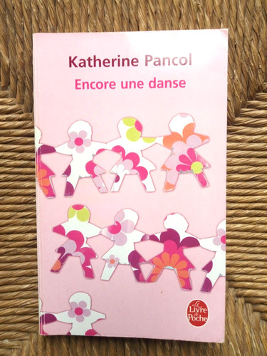 Livre roman encore une danse - livre,