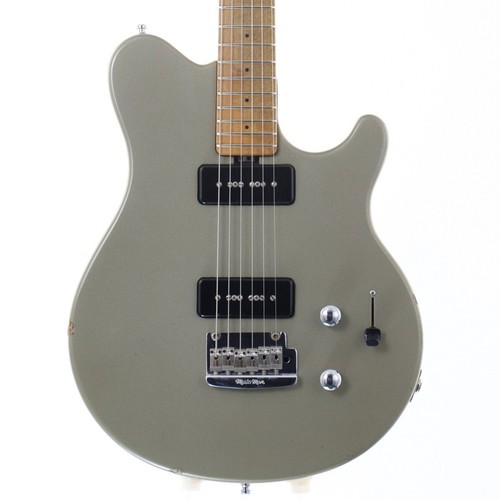 Music man axis sport - man,