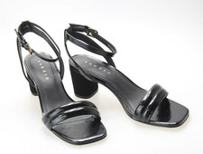 Sandales À Talons En Cuir