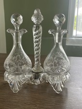 Ancien huilier en cristal signé Saint Louis