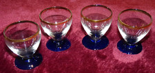 Joli lot de 4 verres à
