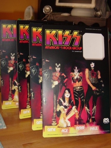 Kiss mego box only see - kiss,