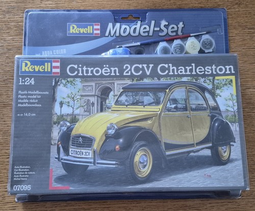 Maquette plastic modèle kit - ,