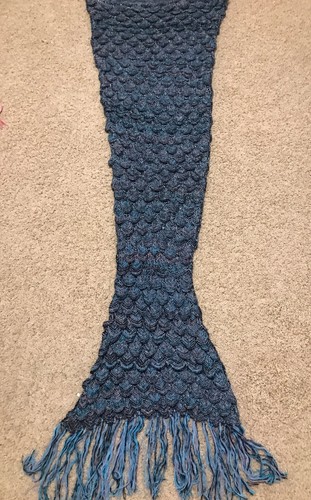 Hand crocheted mermaid - hand,